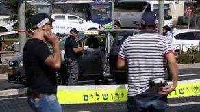 Dos israelíes muertos y cinco heridos en ataque de un palestino en Jerusalén