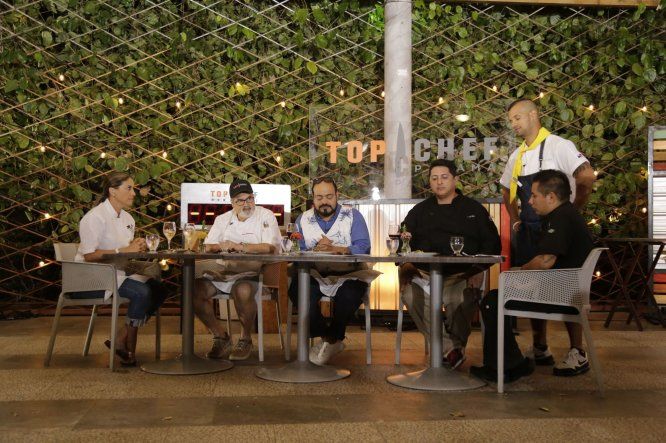 Así fue la preparación de los platos del equipo amarillo
