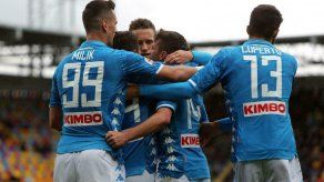 Mertens iguala cifra de Maradona; Napoli gana