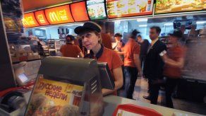 McDonalds anuncia que les cerraron 12 establecimientos en Rusia