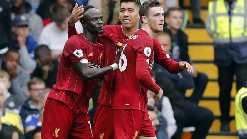Liverpool vence a Chelsea y amplía ventaja en la cima