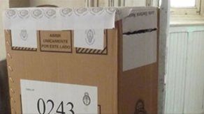 Abren colegios electorales para primarias de cara a legislativas en Argentina
