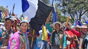 Miles de campesinos se movilizan para pedir que Evo Morales sea candidato