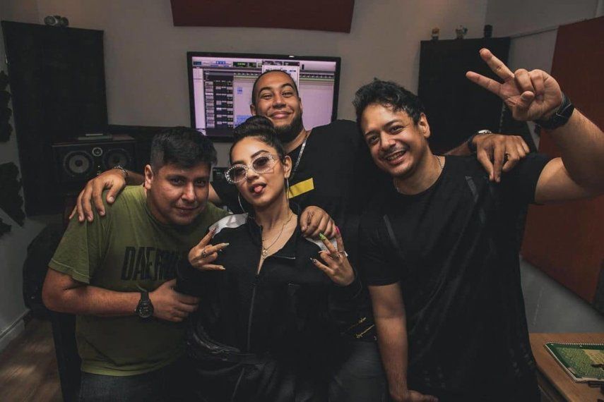 Valii lanza Soy Así con Zlayer y Jonathan Night