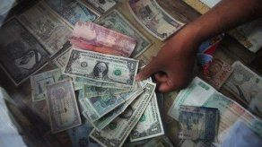El euro sube hasta los 1