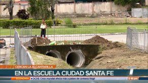 Colocan vallas metálicas cerca de alcantarilla donde cayeron dos jóvenes en Pacora