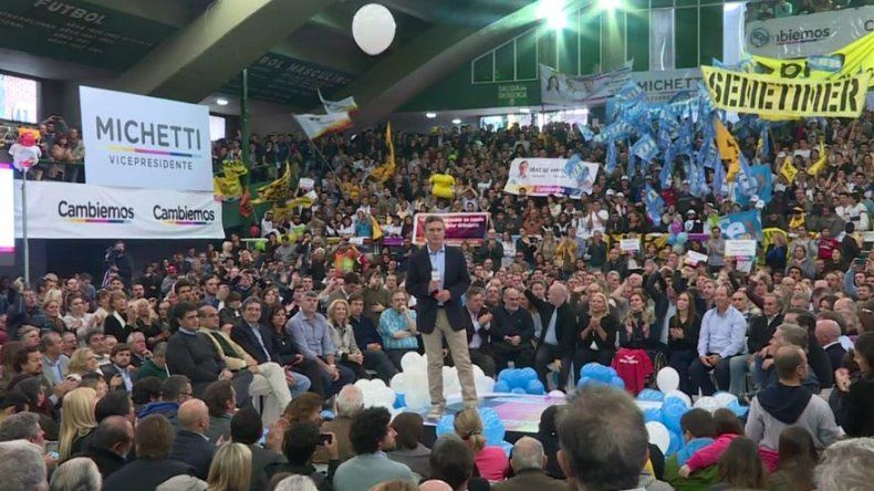 Argentina: Candidatos se cruzan por posibles irregularidades