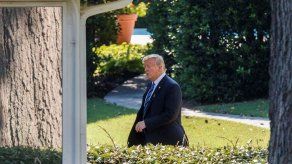 El artículo anónimo alimenta la obsesión de Trump sobre un Gobierno paralelo