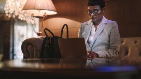 A las mujeres ejecutivas se las juzga con más severidad que a los hombres