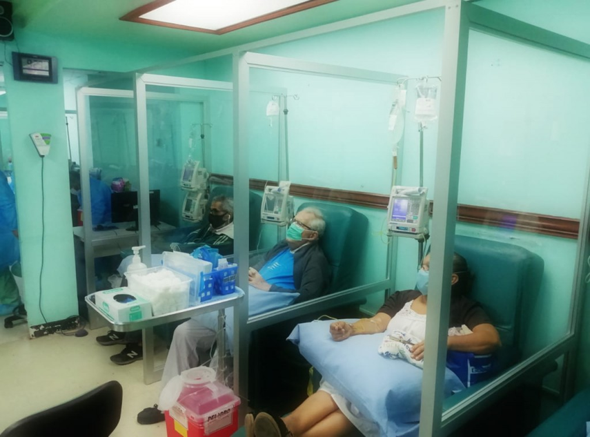 Entre los servicios brindados se encuentran, Consulta Externa, Hospitalización, Salas de Operaciones, Apoyo al Diagnóstico y Tratamiento, Radioterapia Oncológica, Quimioterapia, Tomografía, Imagenología, Medicina Nuclear y Patología. Entre los servicios brindados se encuentran, Consulta Externa, Hospitalización, Salas de Operaciones, Apoyo al Diagnóstico y Tratamiento, Radioterapia Oncológica, Quimioterapia, Tomografía, Imagenología, Medicina Nuclear y Patología. 