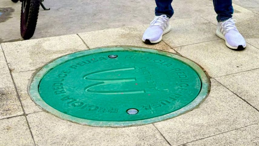 Alcaldía instalará 400 nuevas tapas de alcantarilla recicladas