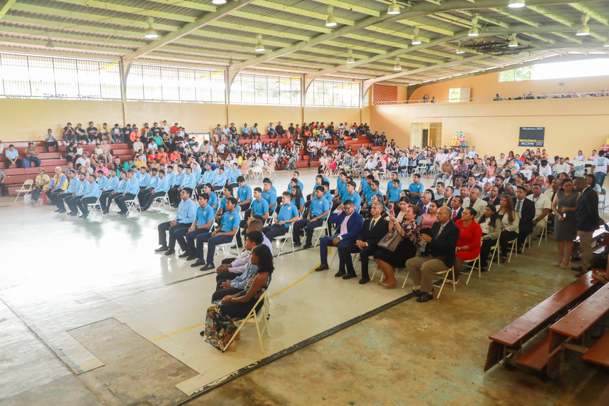 ¡Si se puede! Jóvenes del Centro Vocacional Chapala alcanzan el éxito académico