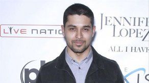 Wilmer Valderrama visita a su ex Demi Lovato en el hospital