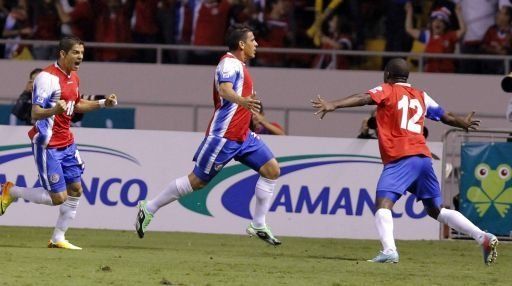 Costa Rica va a Honduras en busca del liderato de la Concacaf