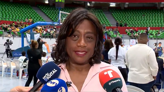 Ministra de Educación Lucy Molinar