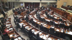 Iniciativa busca crear una Comisión para que empresas justifiquen aumentos a la tarifa eléctrica