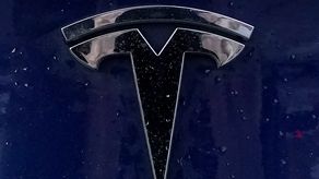Tesla no tiene registro de choques, lesiones o muertes causadas por el defecto.