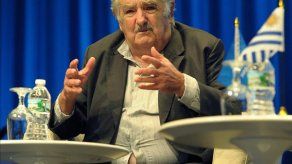 El presidente Mujica triunfa como una estrella de rock en su gira por EEUU