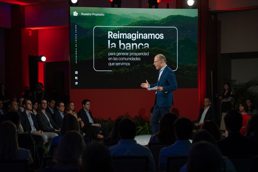 BAC opera la red de pagos más importante de la región.