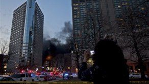 Incendio deja parte de Boston en la oscuridad