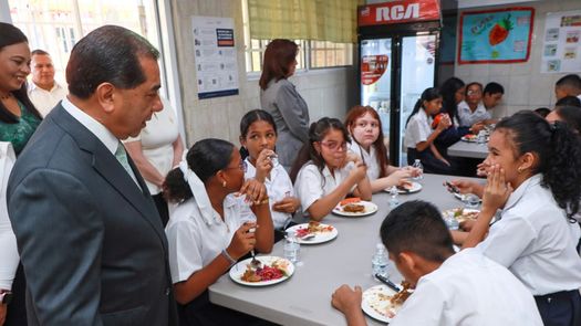 MEDUCA destaca programa de almuerzos&nbsp;
