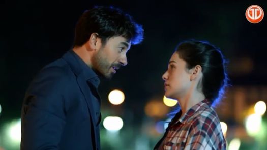 CORAZONES HERIDOS | Ayse se entera que está embarazada y le da la noticia a Ferit