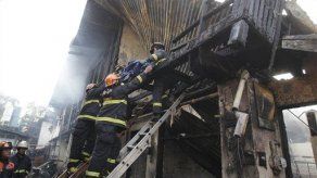 Filipinas: 8 muertos por incendio y linchamiento