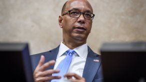 El embajador estadounidense ante la Conferencia de Desarme, Robert Wood.