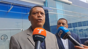 Abogado Abdiel González, presenta denuncia por desaparición de vigas&nbsp;