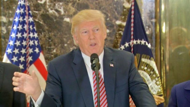 Trump: La culpa en Virginia la tienen “ambas partes”