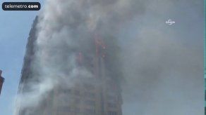 Al menos 15 muertos en un incendio en edificio de apartamentos en Bakú