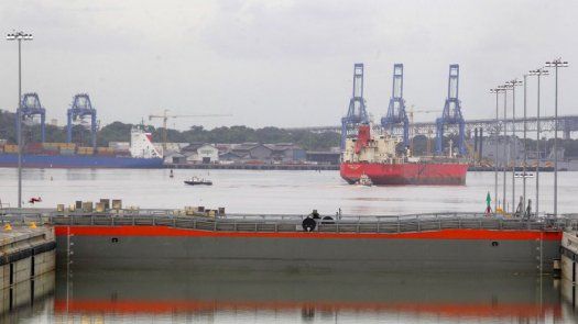 Primer buque de gas natural licuado cruzará Canal de Panamá el 25 de julio