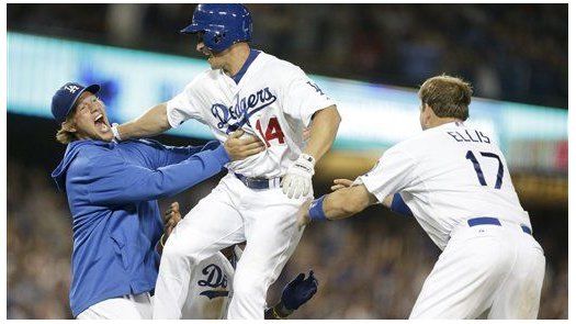 Dodgers define triunfo sobre Yanquis en la 9na