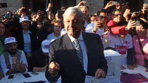 Nicolás Maduro asistirá a la investidura de López Obrador en México