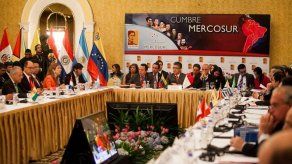 Evo Morales viaja a Caracas para asistir a la Cumbre del Mercosur