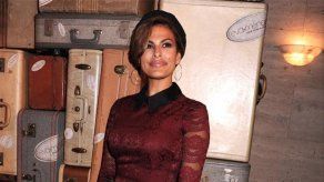 Eva Mendes presenta una colección de ropa diseñada especialmente para las madres