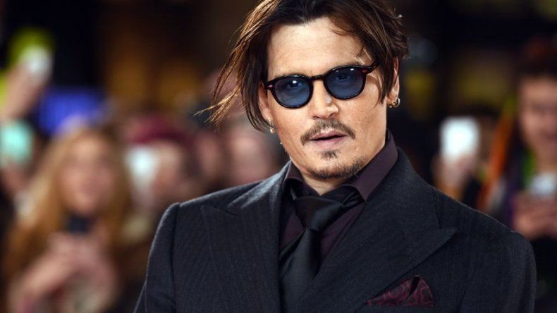 Australia amenaza con sacrificar a dos perros de Johnny Depp
