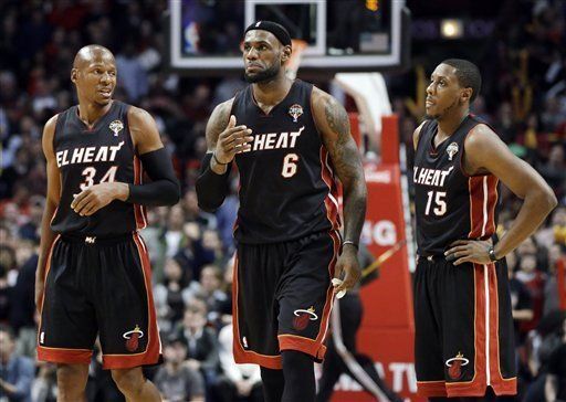 Termina en Chicago racha de victorias del Heat