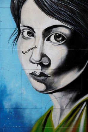 Artistas plasman en murales la historia étnica de Panamá