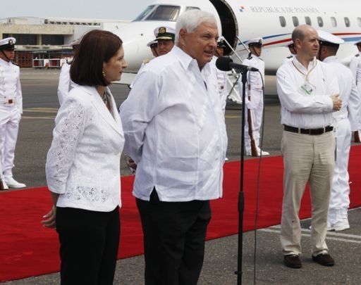 Presidente de Panamá viaja a Cartagena para asistir a Cumbre