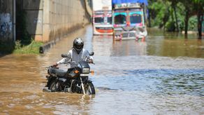 El monzón aporta a Asia meridional entre 70% y 80% de sus precipitaciones anuales, pero también es sinónimo de muerte y destrucción, con cerca de 1.400 fallecidos en Pakistán en las últimas semanas.