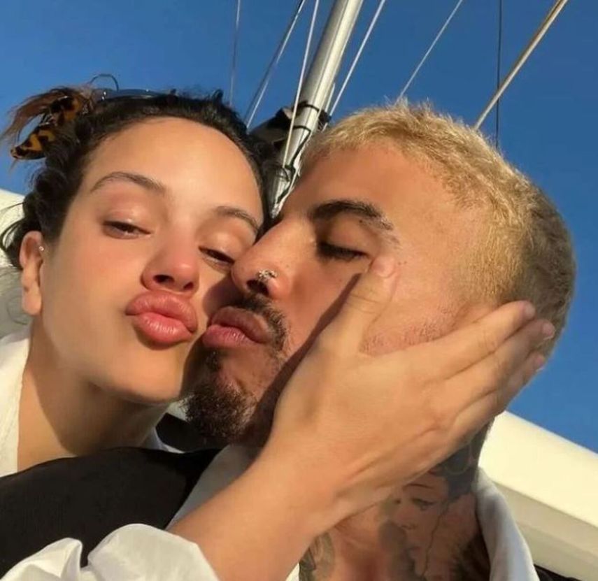 Rauw Alejandro vende el nido de amor que tenía con Rosalía