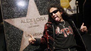 Alex Lora recibe estrella en Las Vegas