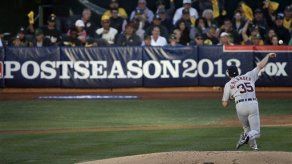 Tigres derrotan a Atléticos en quinto juego