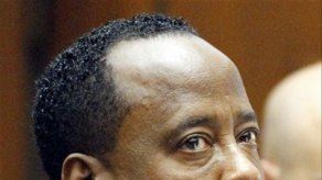 Familia Jackson renuncia a indemnización de médico Conrad Murray