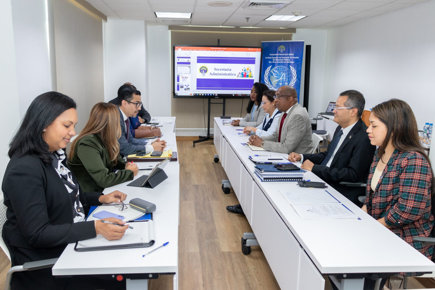 Realizan reunión de transición entre procuradores