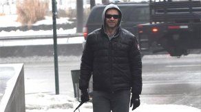 Hugh Jackman habla con sus perros por videollamada