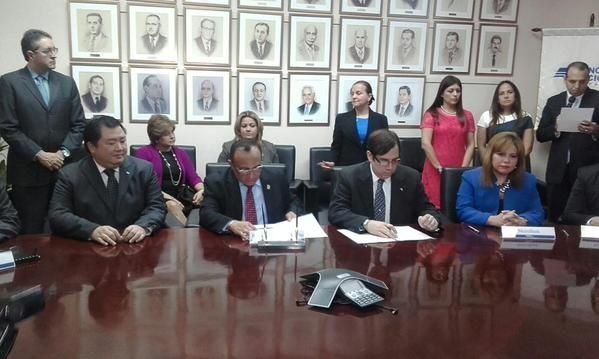 Bancos se suman al proyecto Clave Social, mil 400 cajeros disponibles