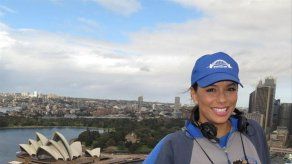 Eva Longoria acalla a la periodista que la llamó falsa por llevar gafas