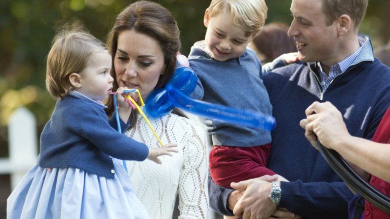 ¿Tendrán más hijos los duques de Cambridge? La familia de ella opina que sí